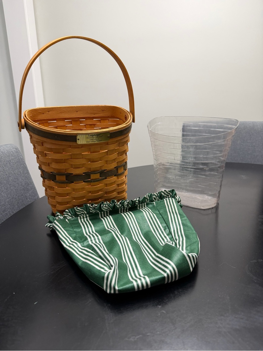 Longaberger 1998 Christmas Collection Glad Tidings Basket